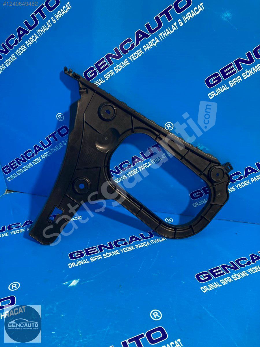 AUDİ A3SEDAN ARKA TAMPON BAĞLANTI SÖKME ORJ 8V5807378 A SAĞ