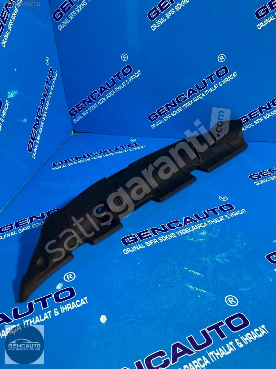 AUDİ A3 SEDAN ÇAMURLUK İÇ TOZ BAKALİTİ SÖKME ORJ 8V5821112 SAĞ