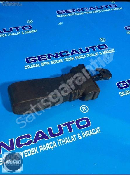 AUDİ A4 A5 Q5 KAPI GERGİSİ ÖN SÖKME ORJİNAL OEM 8T8837249