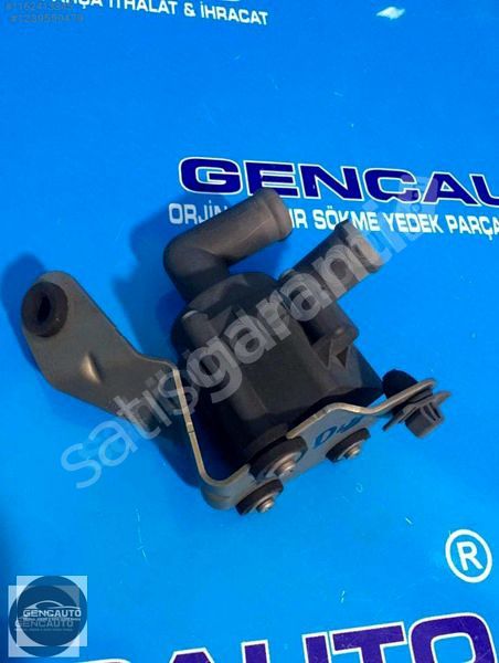 BMW E90 F10 YARDIMCI SU POMPASI SÖKME ORJİNAL OEM 64119230235