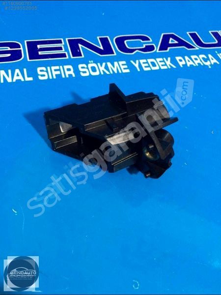 BMW F20 F25 F30 DIŞ KAPI KOLU BADEMİ İÇİ SAĞ SÖKME ORJ 51217208