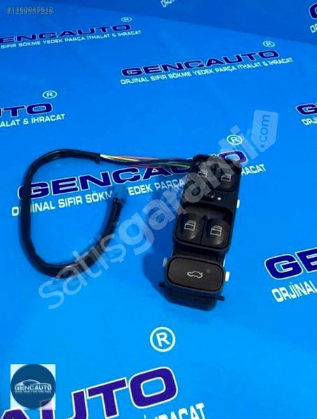 MERCEDES W203 C KASA CAM KALDIRMA DÜĞMESİ SIFIR İTH A2038210679