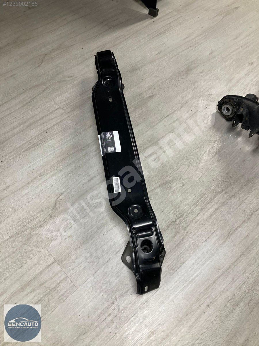 BMW F20 ARKA TAMPON DEMİRİ SÖKME ORJİNAL 51127240912
