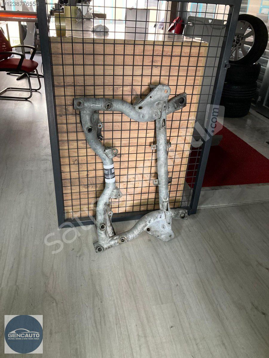 MERCEDES W204 C CLAS MOTOR TRAVERSİ SÖKME ORJİNAL A2046280057