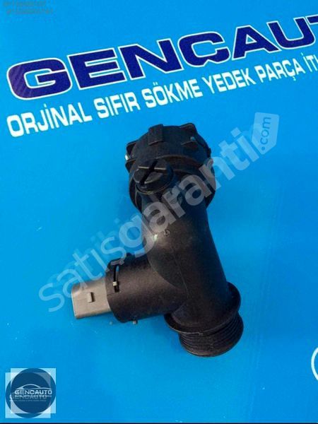 AUDİ A4 A5 SU FLANŞI SIFIR ORJİNAL OEM 8W0122293