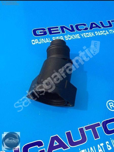 AUDİ A1 TURBO EMME BOĞAZI SÖKME ORJİNAL OEM 04L131111 R