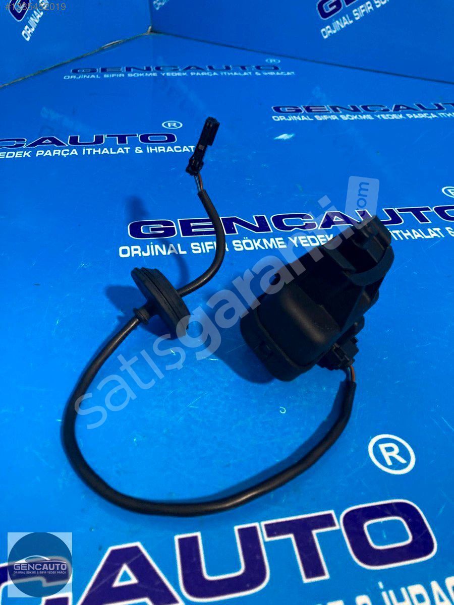 VW TIGUAN SCIROCCO DEPO KAPAĞI MOTORU SÖKME ORJ 5N0810773 D