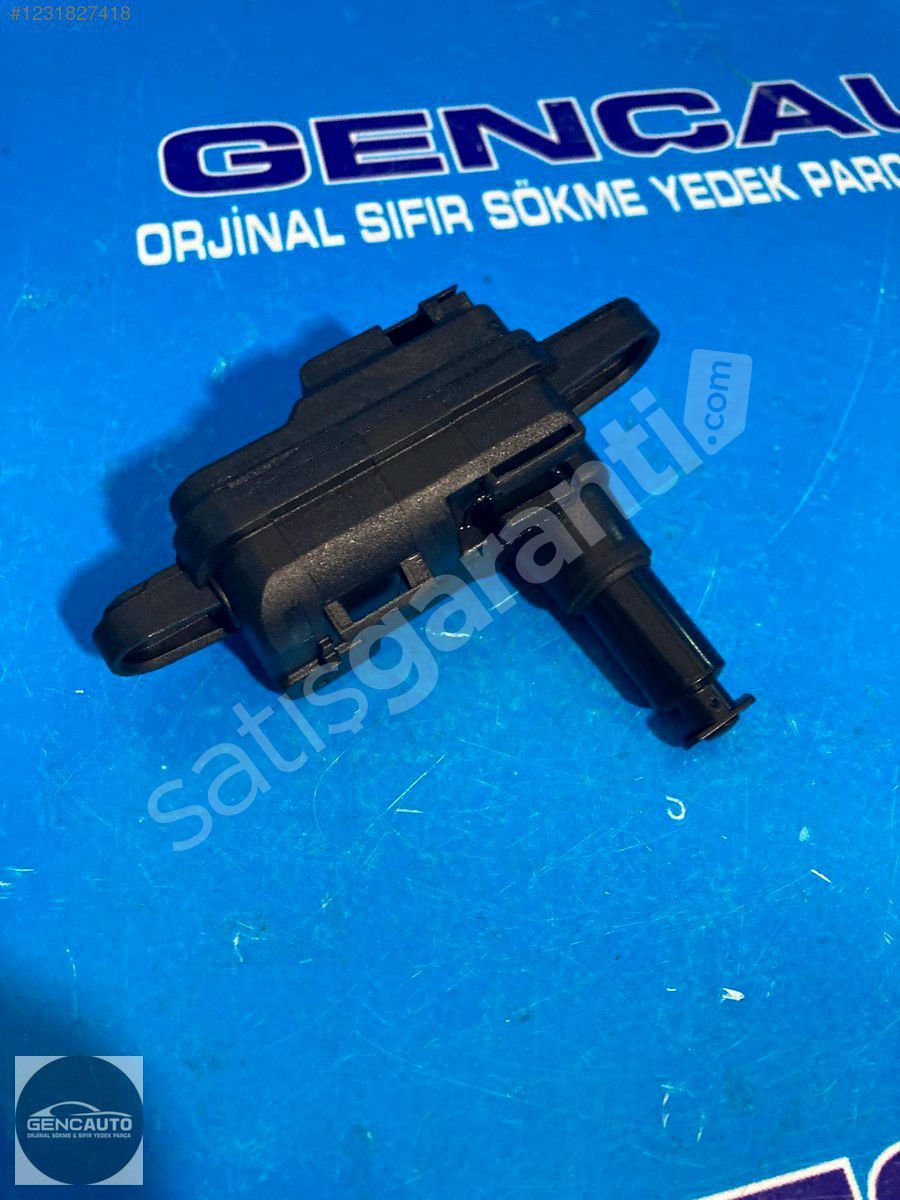 VW TIGUAN DEPO KAPAĞI MOTORU SIFIR ORJİNAL 8V0862153 A