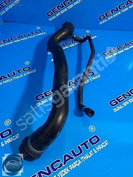 BMW X3 F25 RADYATÖR SU HORTUMU ÜST SÖKME ORJİNAL OEM 17128571616