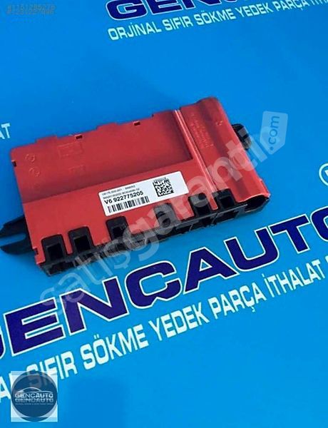 BMW F20 F30 ELEKTRİK GÜÇ DAĞITICI AKÜ ÜSTÜ SÖKME ORJ V6922775205