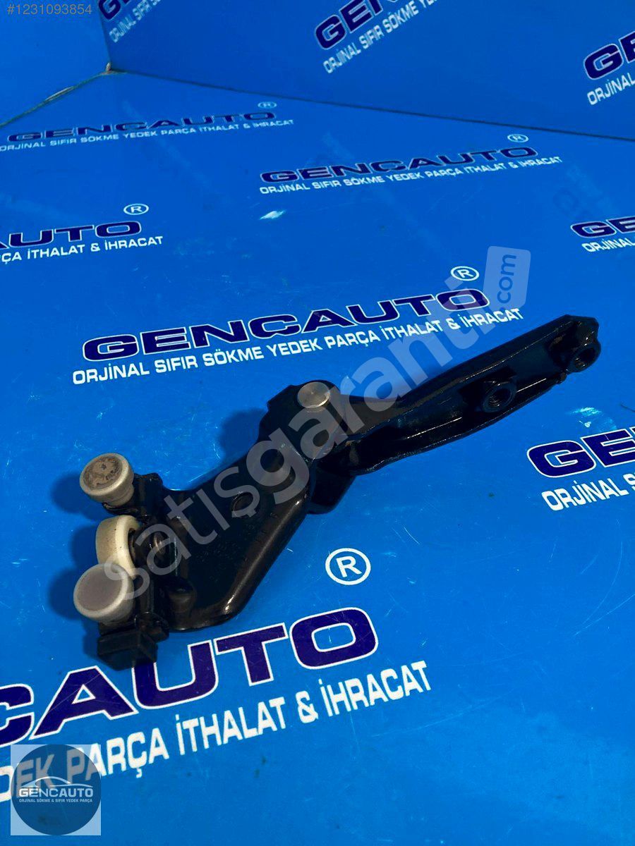 VW CADDY SÜRGÜLÜ KAPI MEKANİZMASI SÖKME ORJ 2K0843336 A SAĞ ORTA