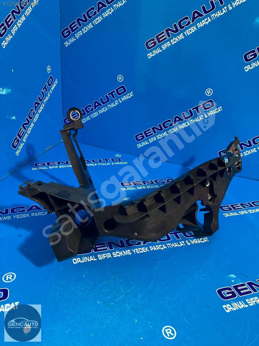 AUDİ A4 FAR ALT BRAKETİ SIFIR İTHAL 8K0805607 B SOL