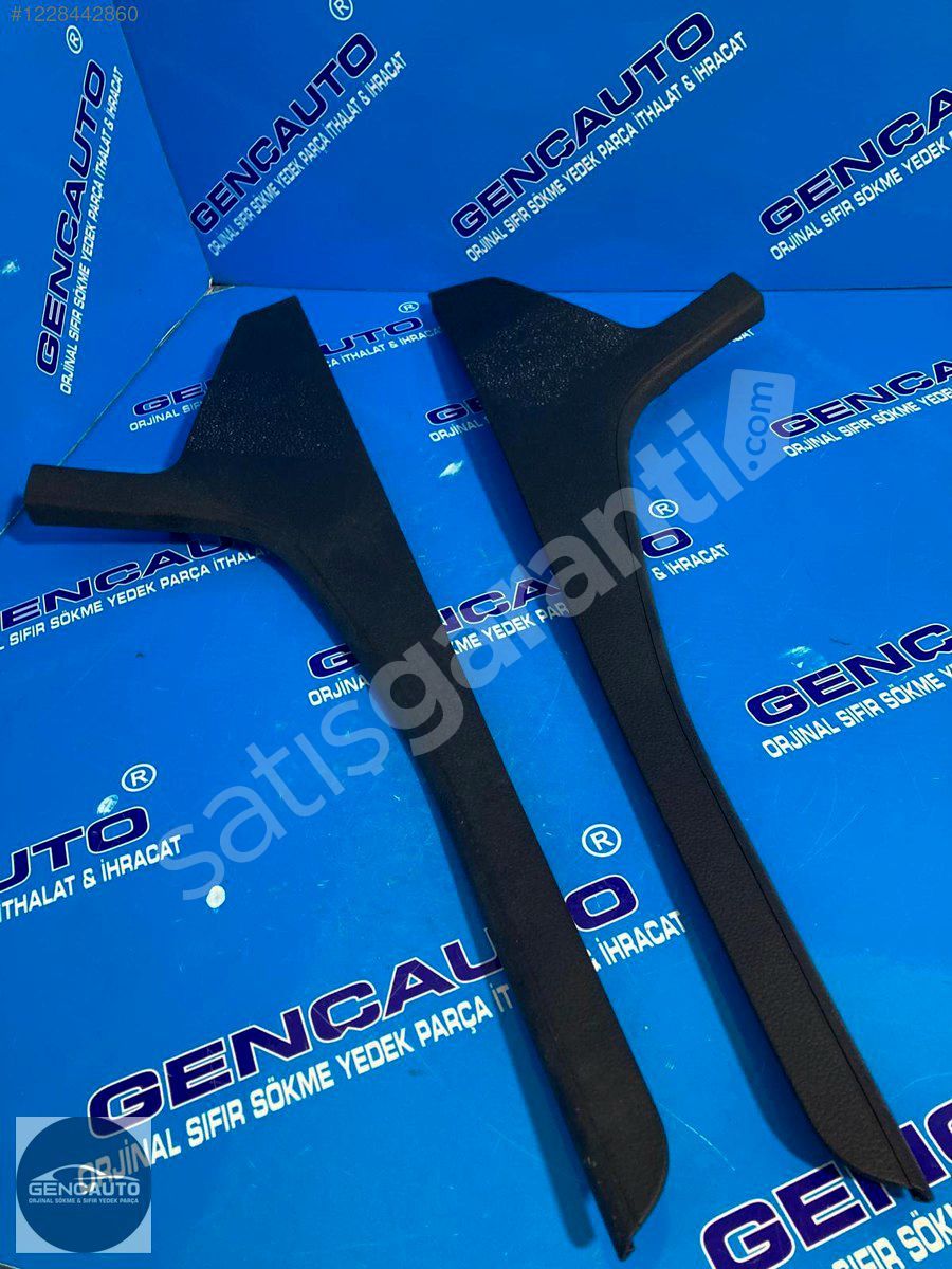 VW GOLF 7 ORTA KONSOL YAN KAPAK SÖKME ORJ 5G1863488 487 ÜST R L