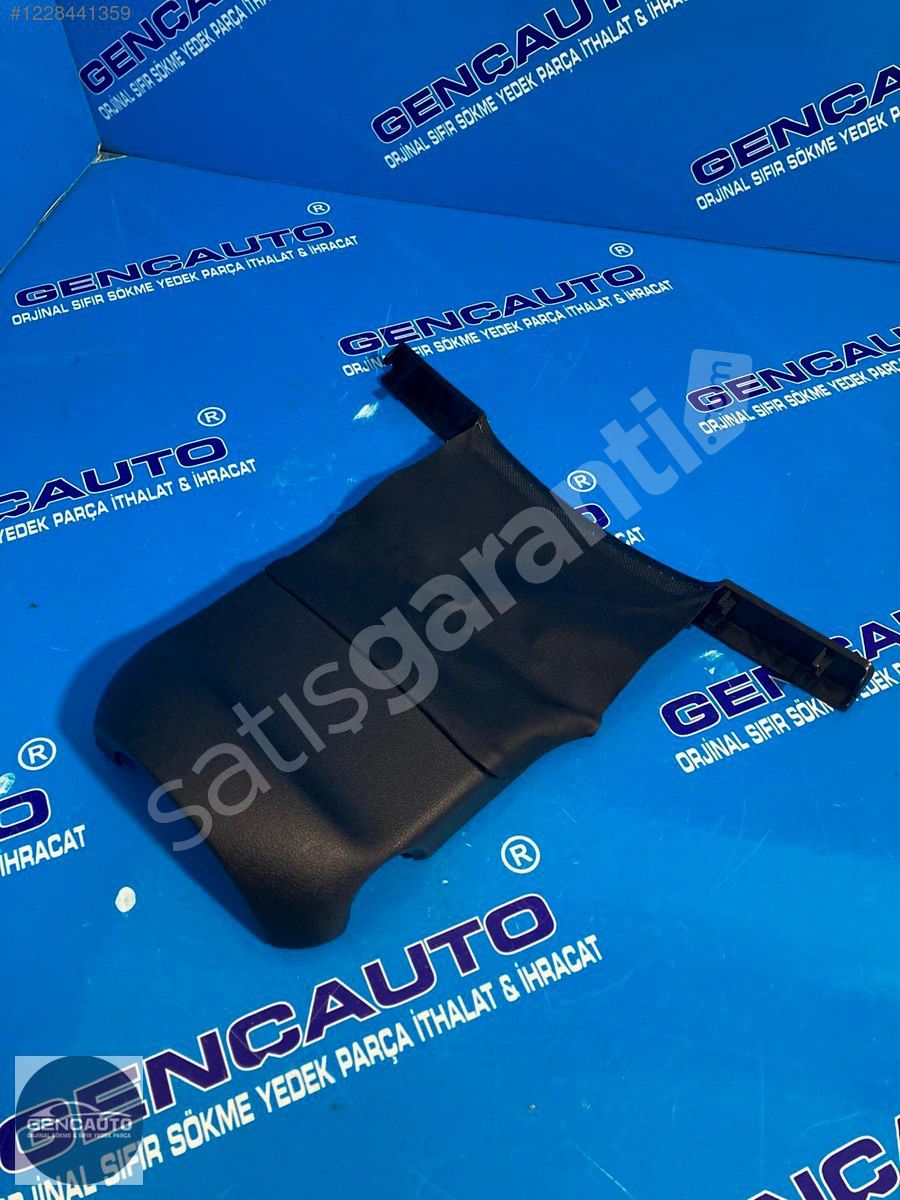 VW GOLF 7 DİREKSİYON KÜTÜĞÜ KAPAĞI SÖKME ORJİNAL 5G0858565 A