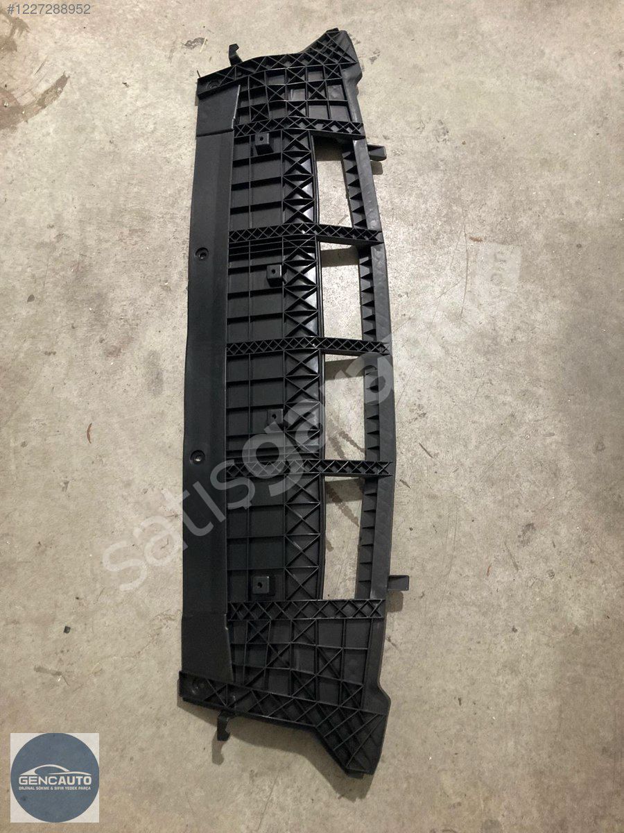 AUDİ Q5 ÖN TAMPON ALT SPOYLER SIFIR İTH 8R0807233 İÇ KISIM
