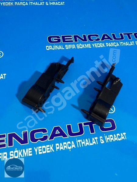 AUDİ A4 ÖN TAMPON BRAKETİ SÖKME ORJ OEM 8K0807283 OEM 8K0807284