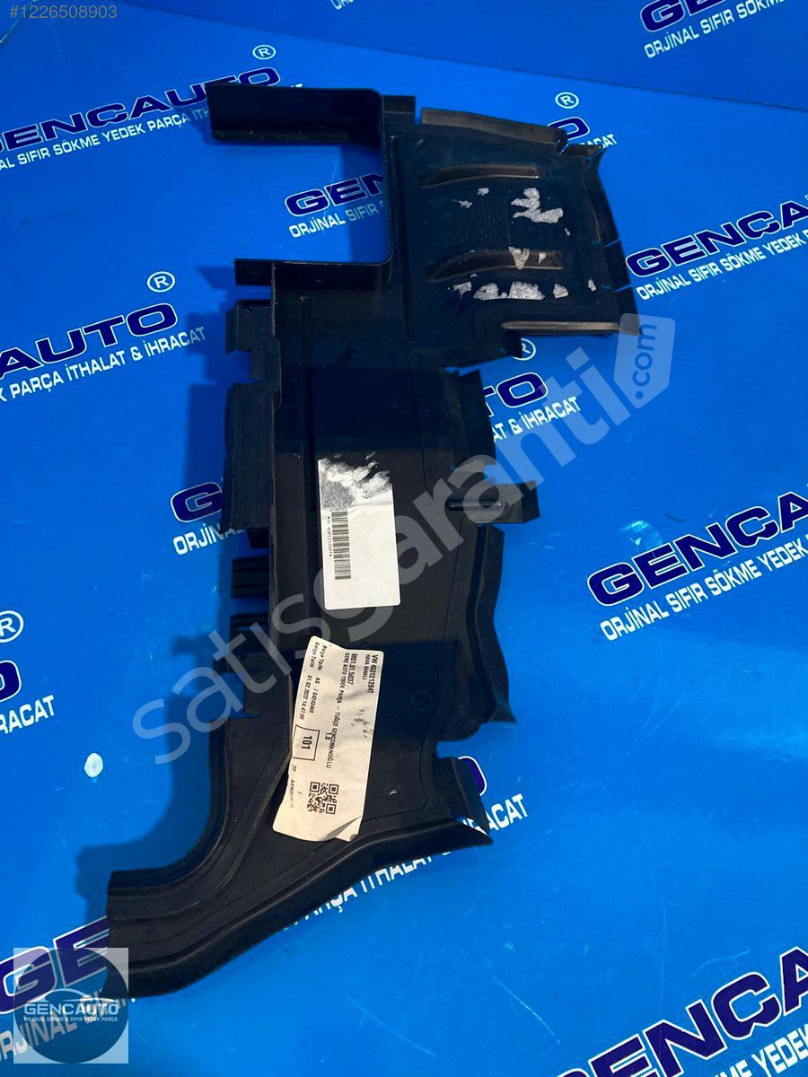 AUDİ A6 RADYATÖR HAVA KANALI SIFIR ORJİNAL 4G0121284T SAĞ