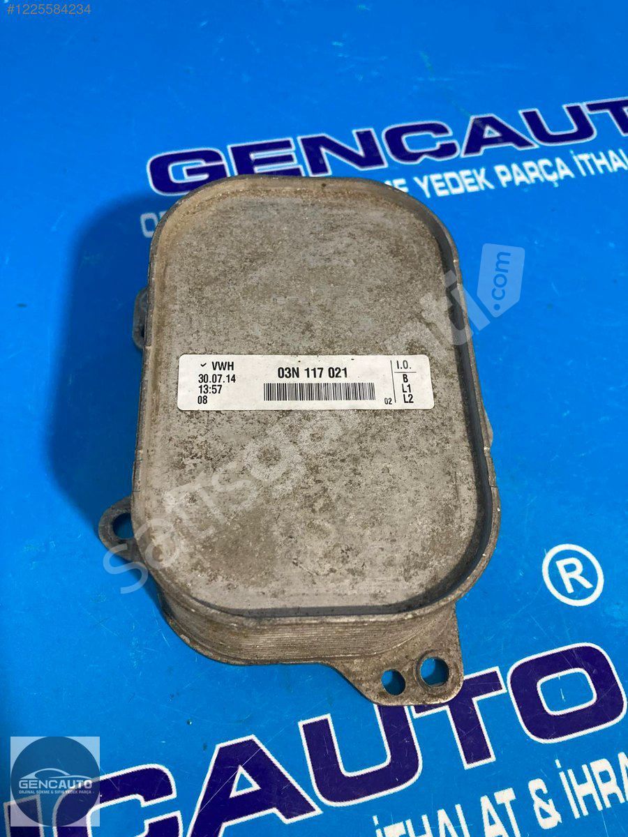VW PASSAT B8 GOLF 7 YAĞ SOĞUTUCU SÖKME ORJİNAL 03N117021
