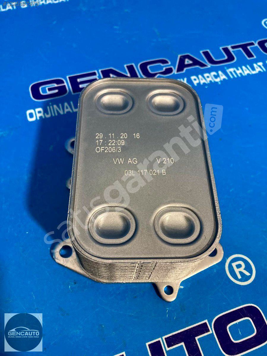 VW PASSAT CADDY GOLF YAĞ SOĞUTUCU SÖKME ORJİNAL 03L117021C