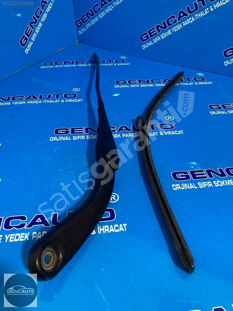 BMW F20 SİLECEK KOLU SÖKME ORJİNAL 61617239520 SAĞ