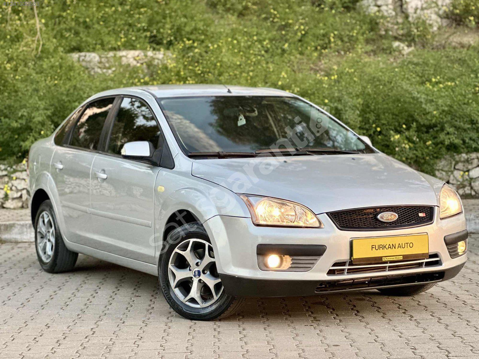 2008 FOCUS GHİA DOLULAR DOLUSU TERTEMİZ EMSALSİZ FIRSAT ARACI