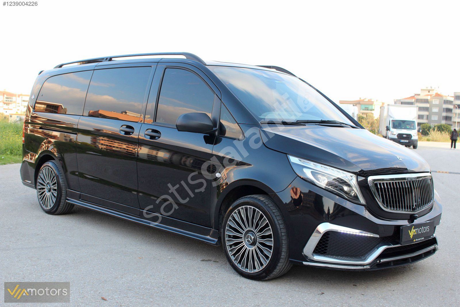2022 VİTO TOURER 8+1 V.I.P MAKAM ARACI BOYASIZ KAZASIZ