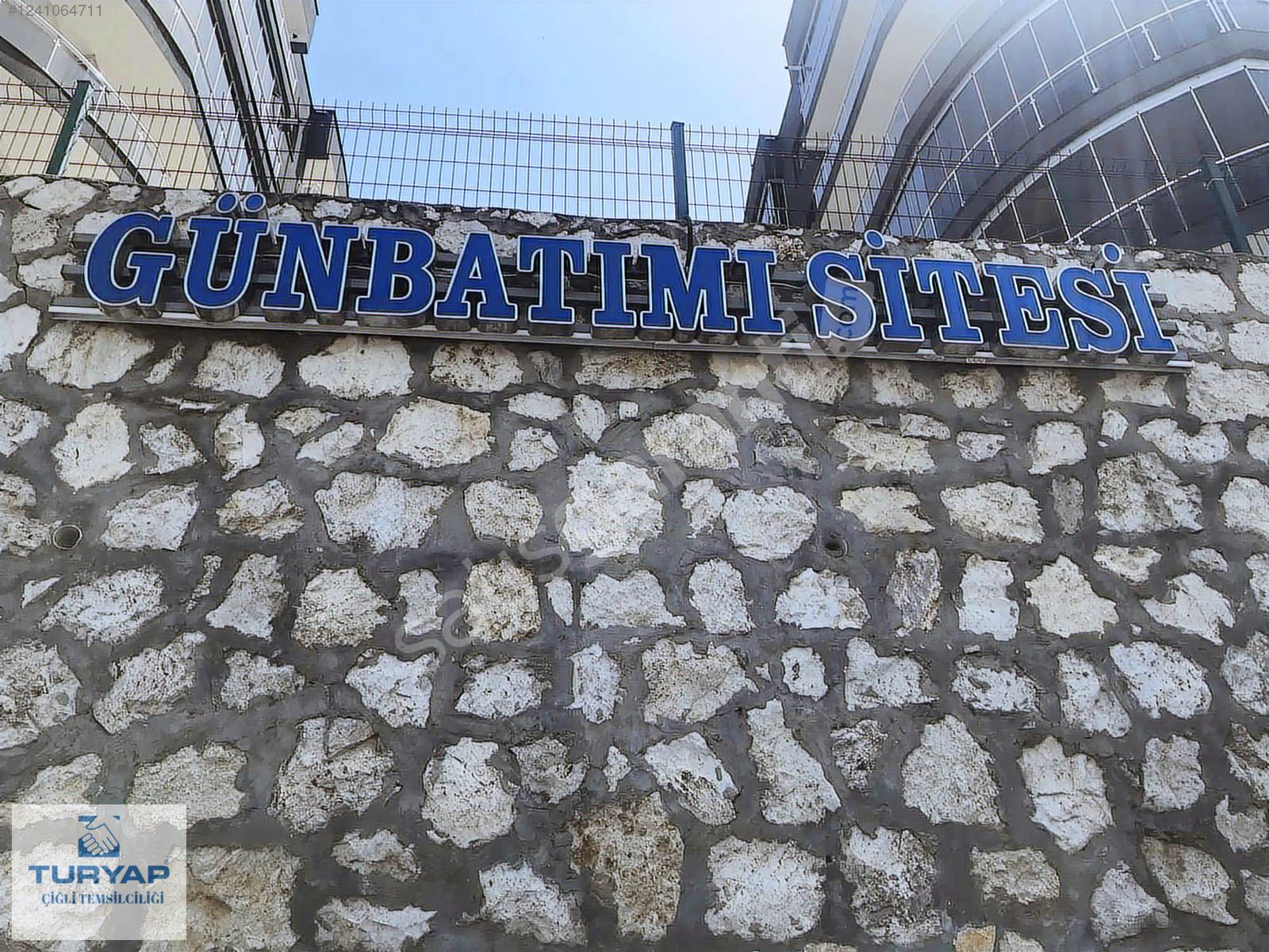 Menemen Cumhuriyet Mahalles'inde 2+1 Eşyalı Daire