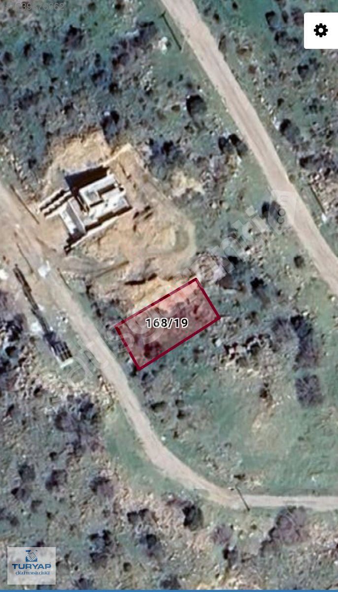 Dikili Çandarlı Eyko Sitesinde Satılık Villa İmarlı Arsa