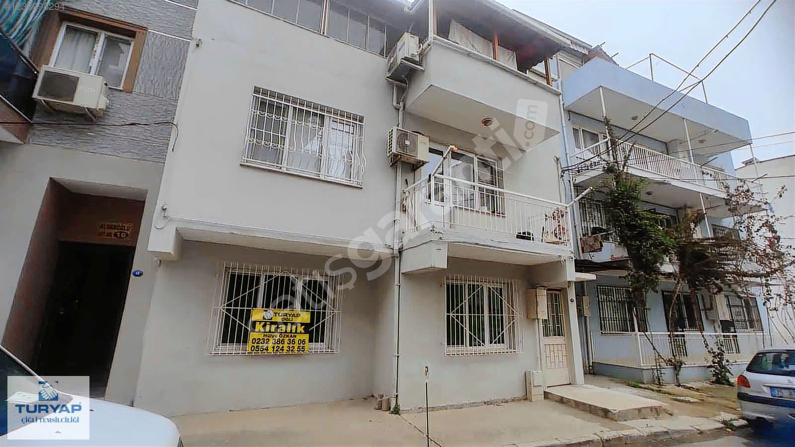 Çiğli Ahmet Efendi Mahalles'inde 3+1 Kiralık Daire