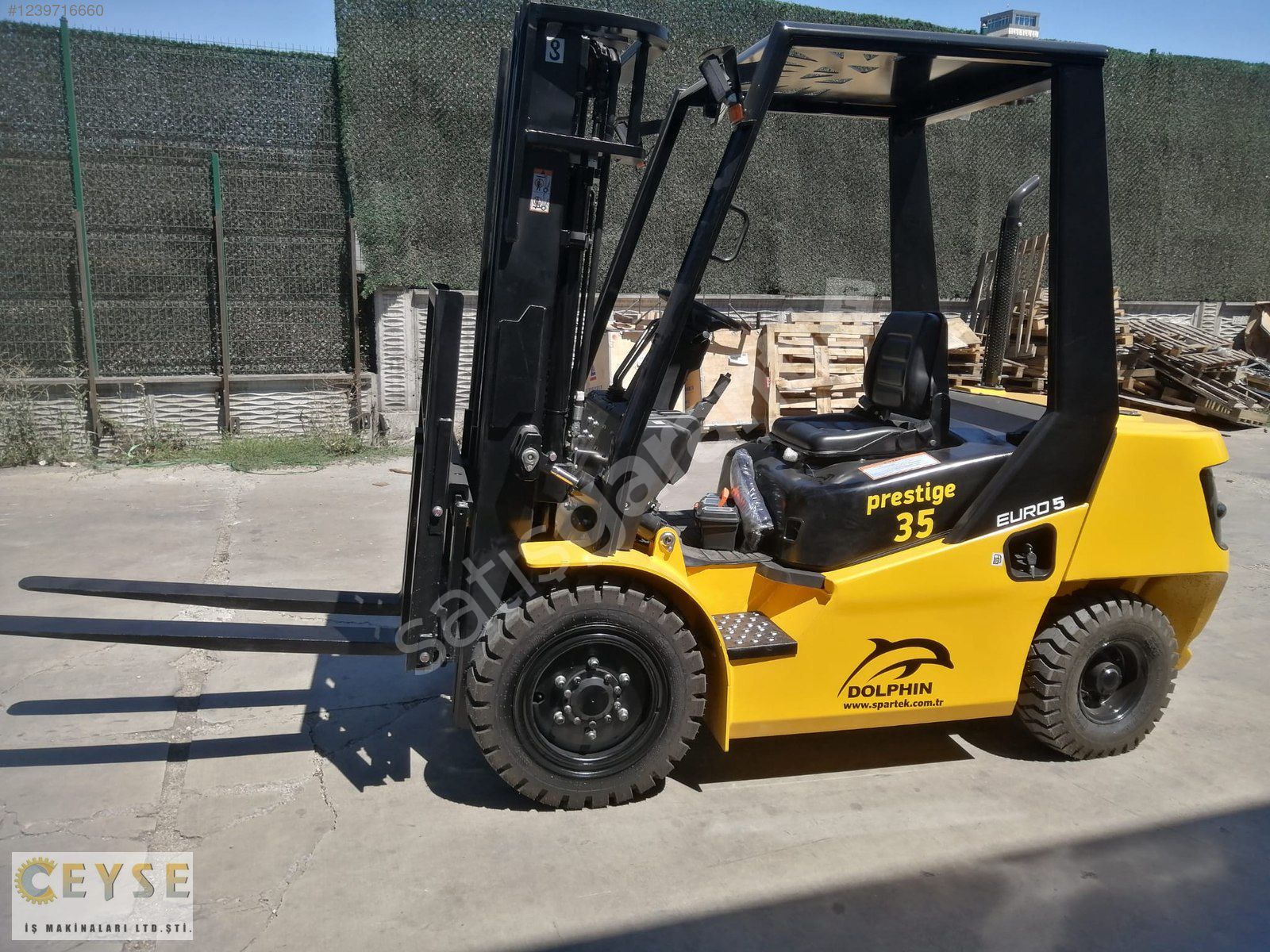 DOLPHIN PRESTIGE YERLİ ÜRETİM 3,5 TON TRİPLEKS ASANSÖR FORKLİFT