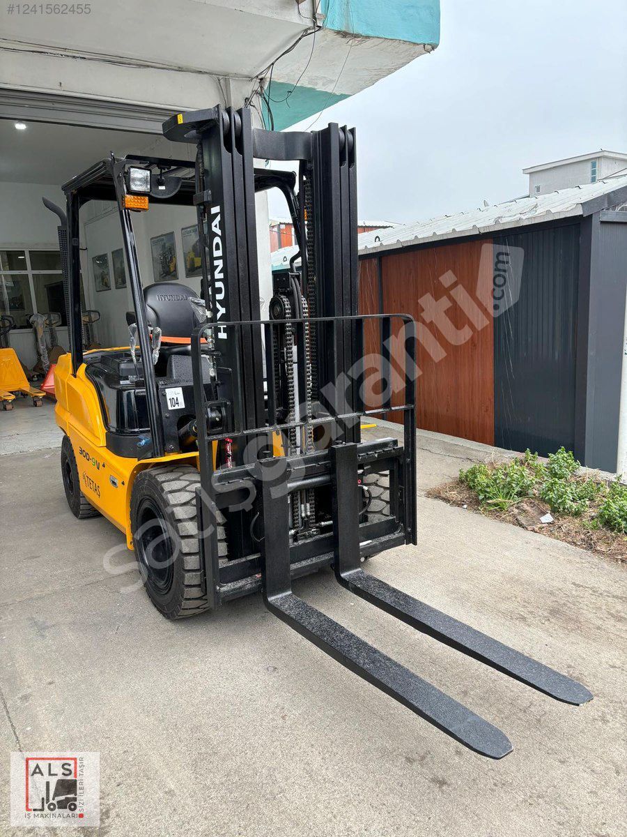 HYUNDAİ EURO 5 MOTORLU FORKLİFTLER STOKTAN HEMEN TESLİM