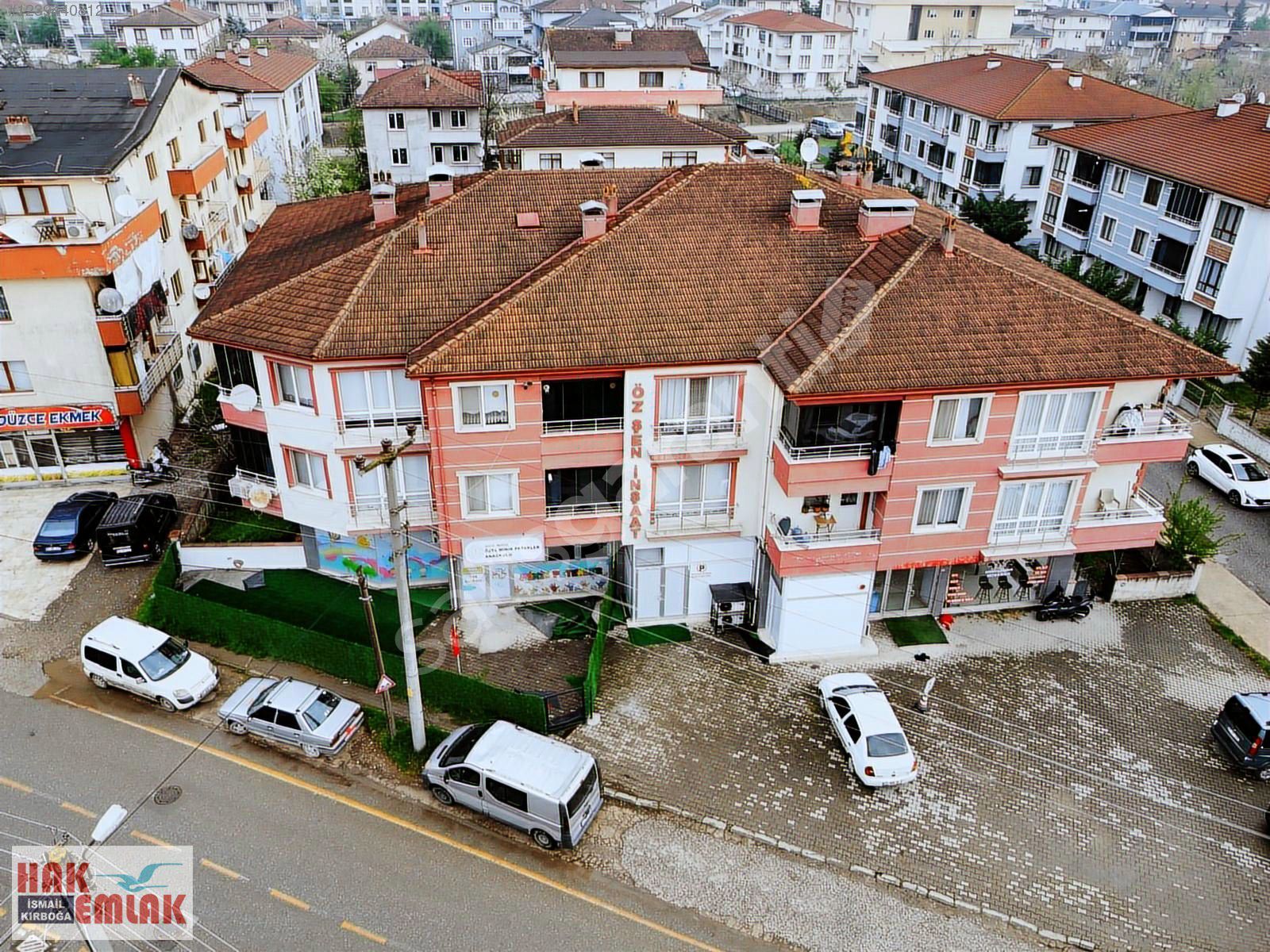 Hak Emlak'tan Hamidiye Mah Mükemmel Lokasyonda Satılık Dükkan