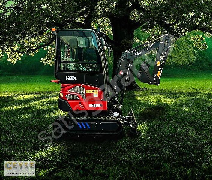 HIBOL XN20B KABİNLİ KUBOTA MOTORLU GÜÇLÜ VE SERİ MİNİ EKSKAVATÖR