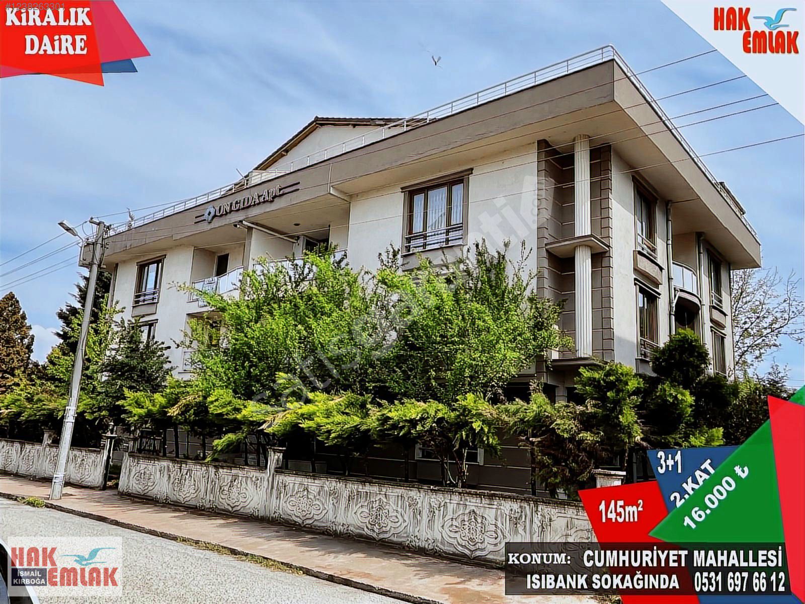 Hak Emlaktan Cumhuriyet Mah Merkez Geniş Kiralık 3+1 Daire
