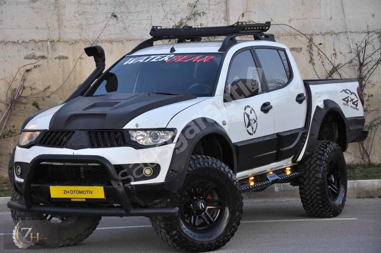 ZH OTOMOTİV den 2013 FUL OFROD DONANIMLI L200 4x4 5 CAM OTOMATİK