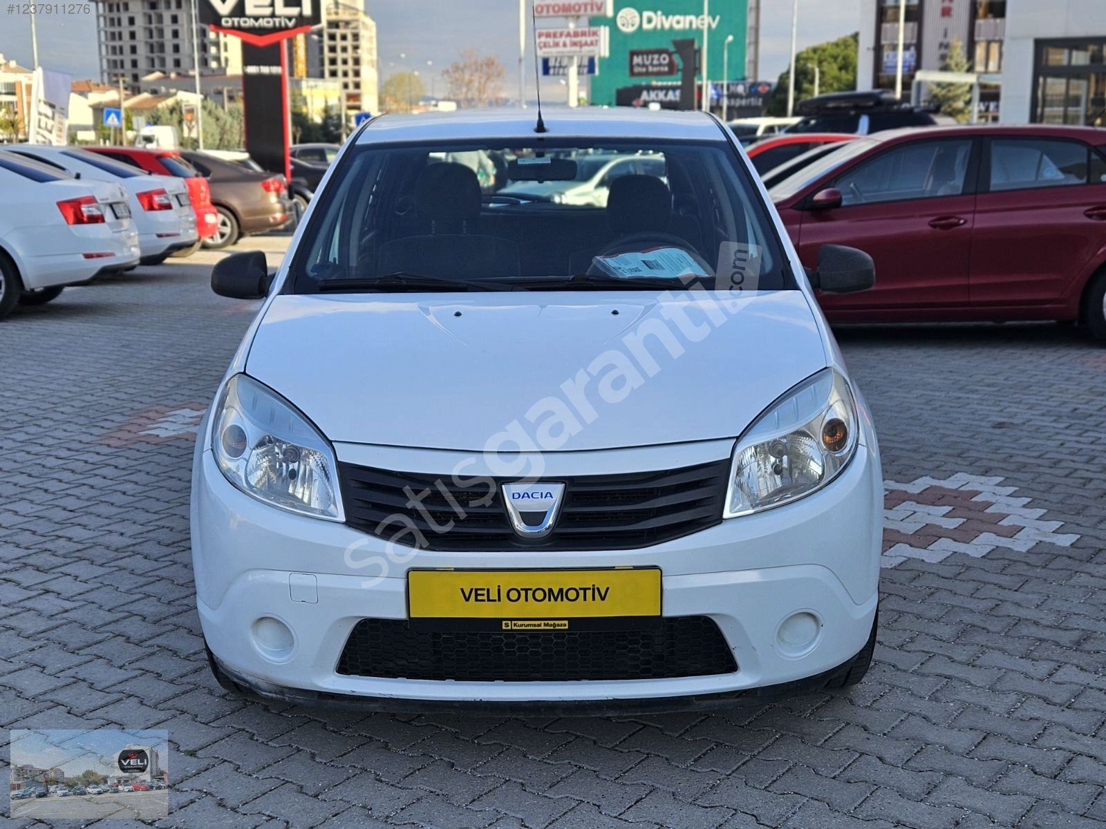 36ay Kredili HATASIZ 2011 DACİA SANDERO 1.4 KLİMALI AMBİANCE