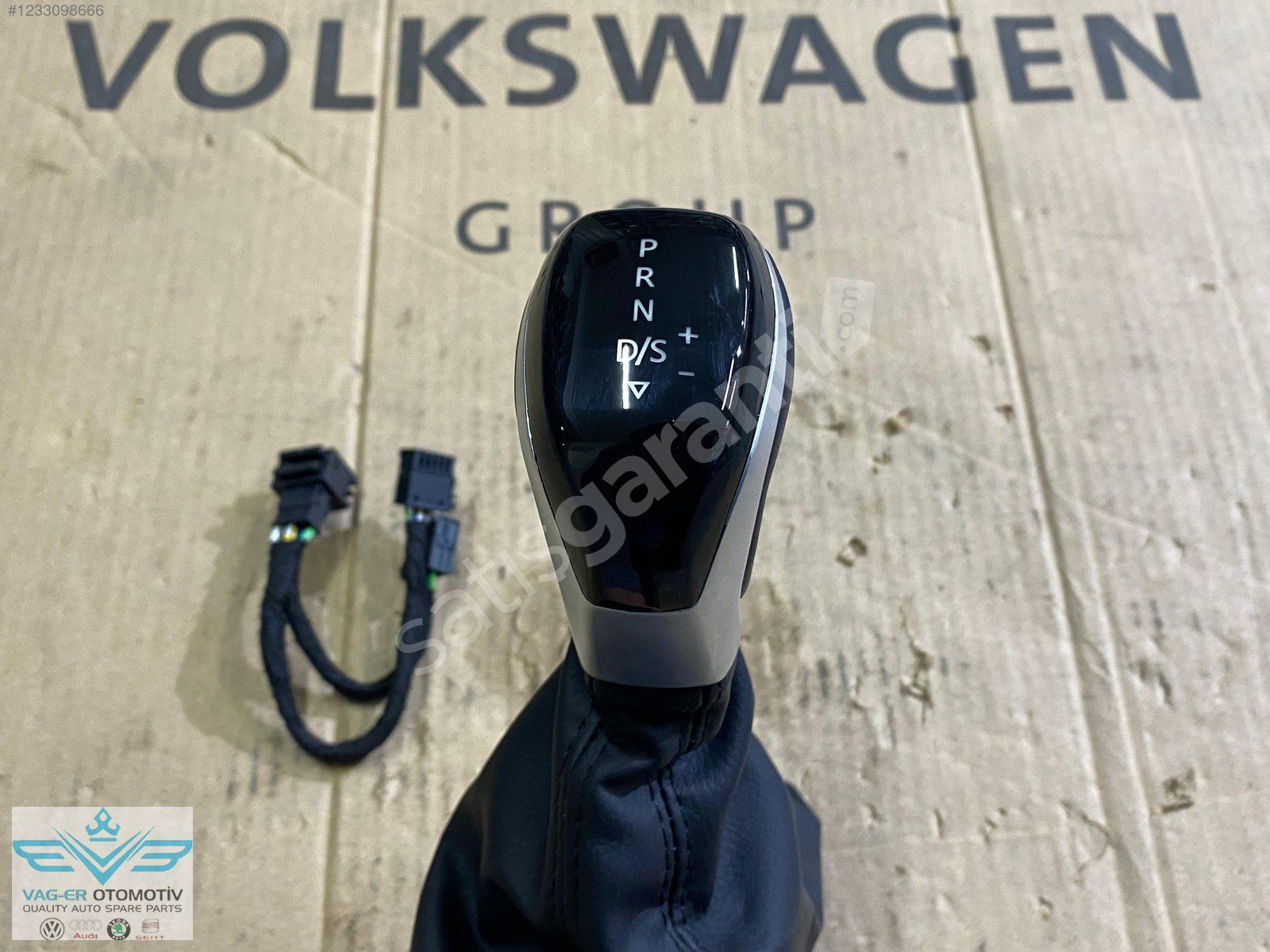 VW PASSAT B8 2015-2018 DSG IŞIKLI VİTES TOPUZ TOPUZU KOLU