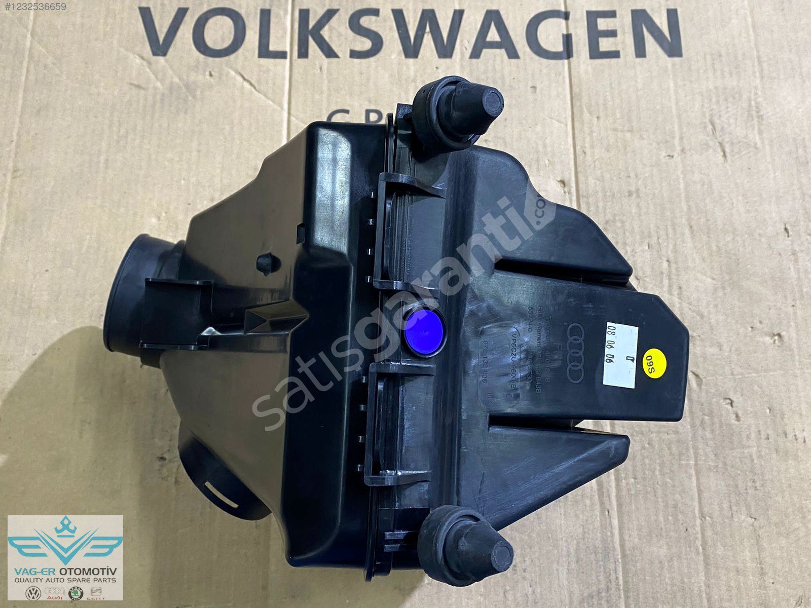 AUDİ A8 S8 HAVA FİLTRE KUTUSU KAZANI 07L133836 / SIFIR