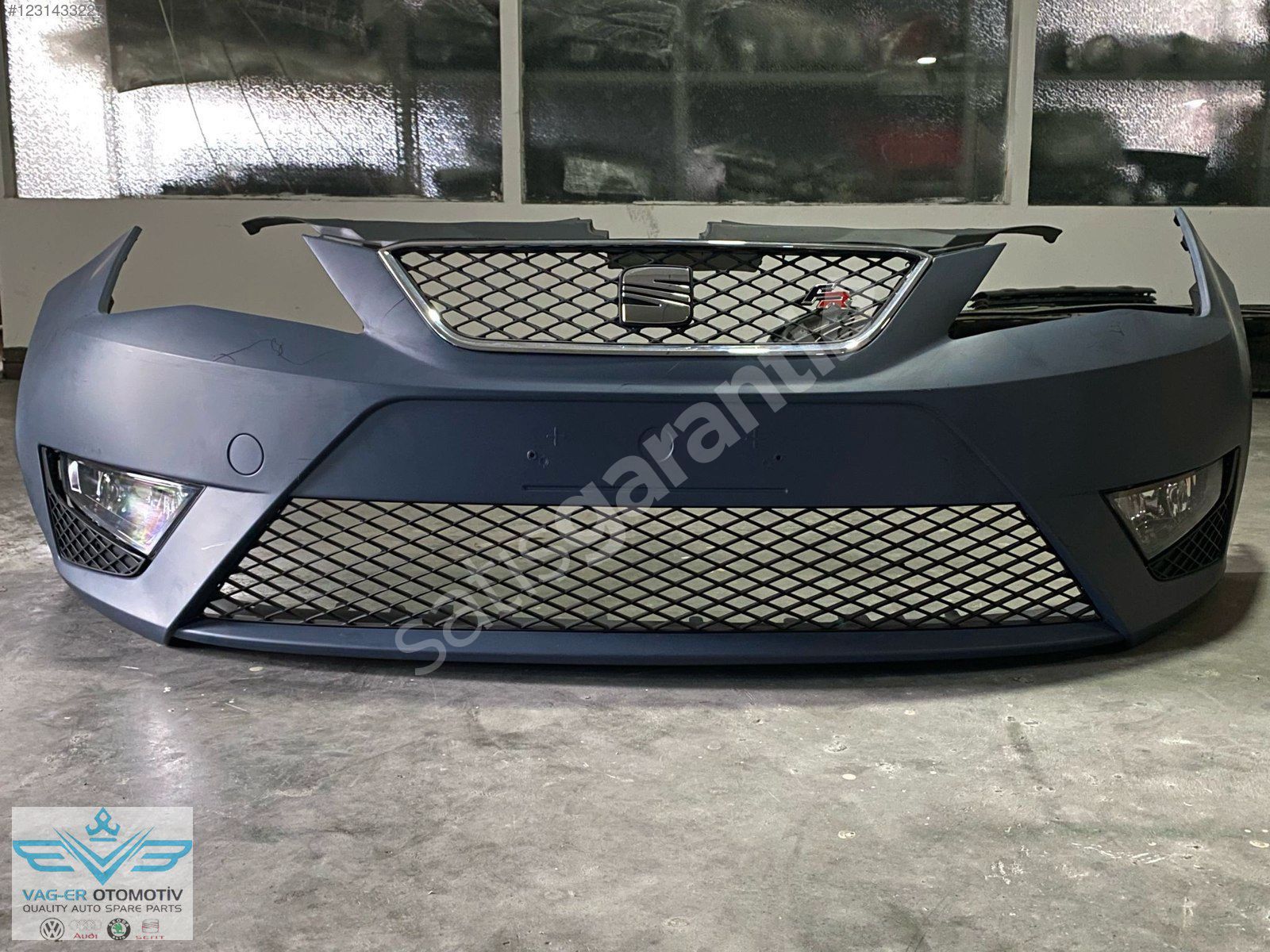 SEAT İBİZA FR 2012 ÖN TAMPON ORTA IZGARA SİS KAPAĞI PANJUR KOMPL