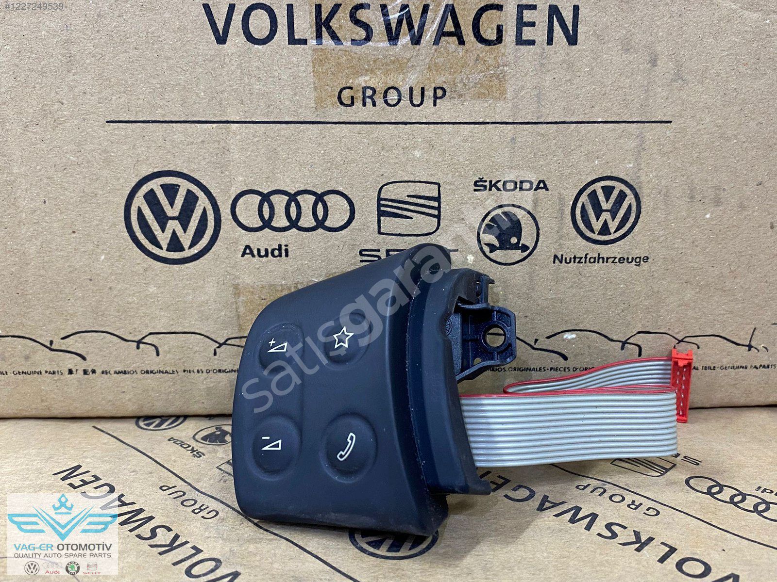 PASSAT B6 2006-2011 SOL DİREKSİYON DREKSİYON TUŞU 3C0959537B