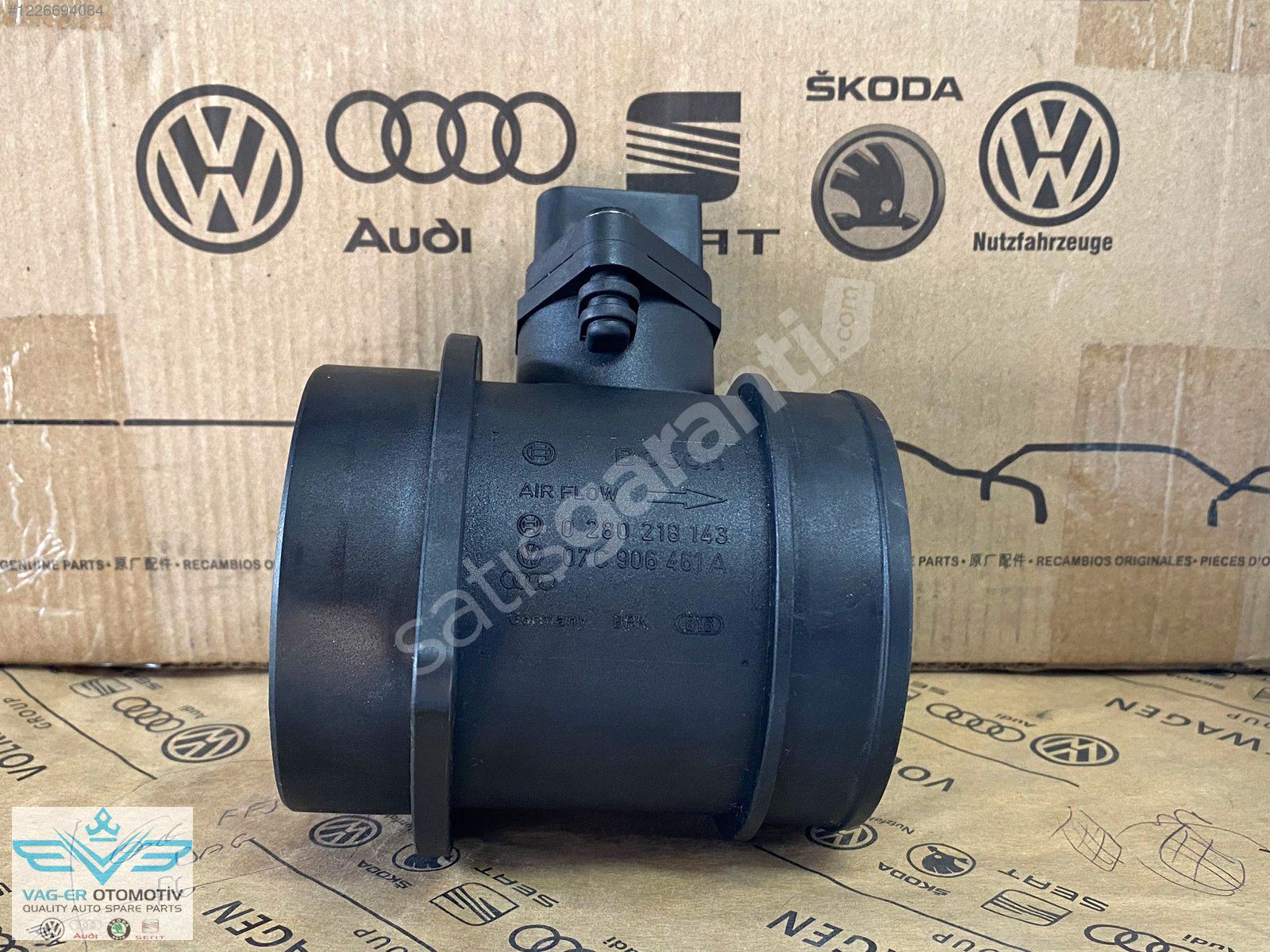 AUDİ A6 C6 S6 HAVA AKIŞ METRE DEBİMETRESİ 07C906461A / SIFIR