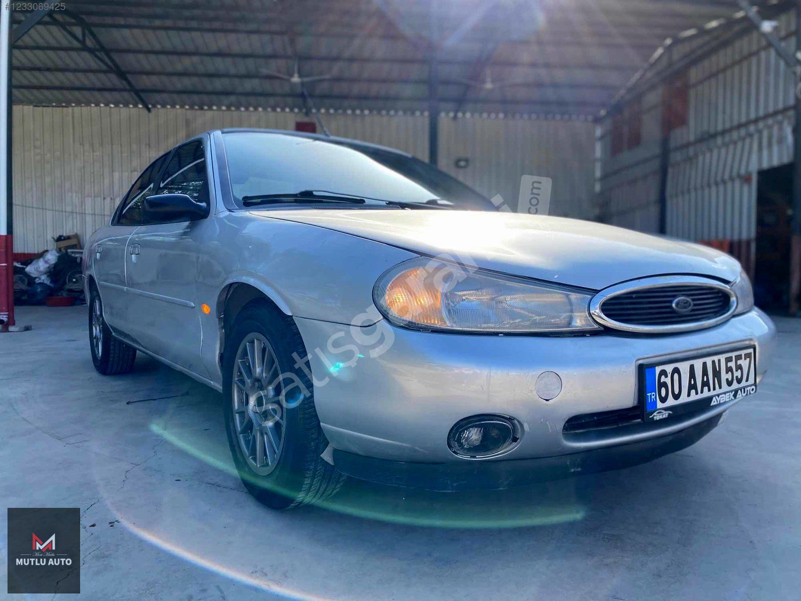 MUTLU AUTO'dan Fırsat araç...