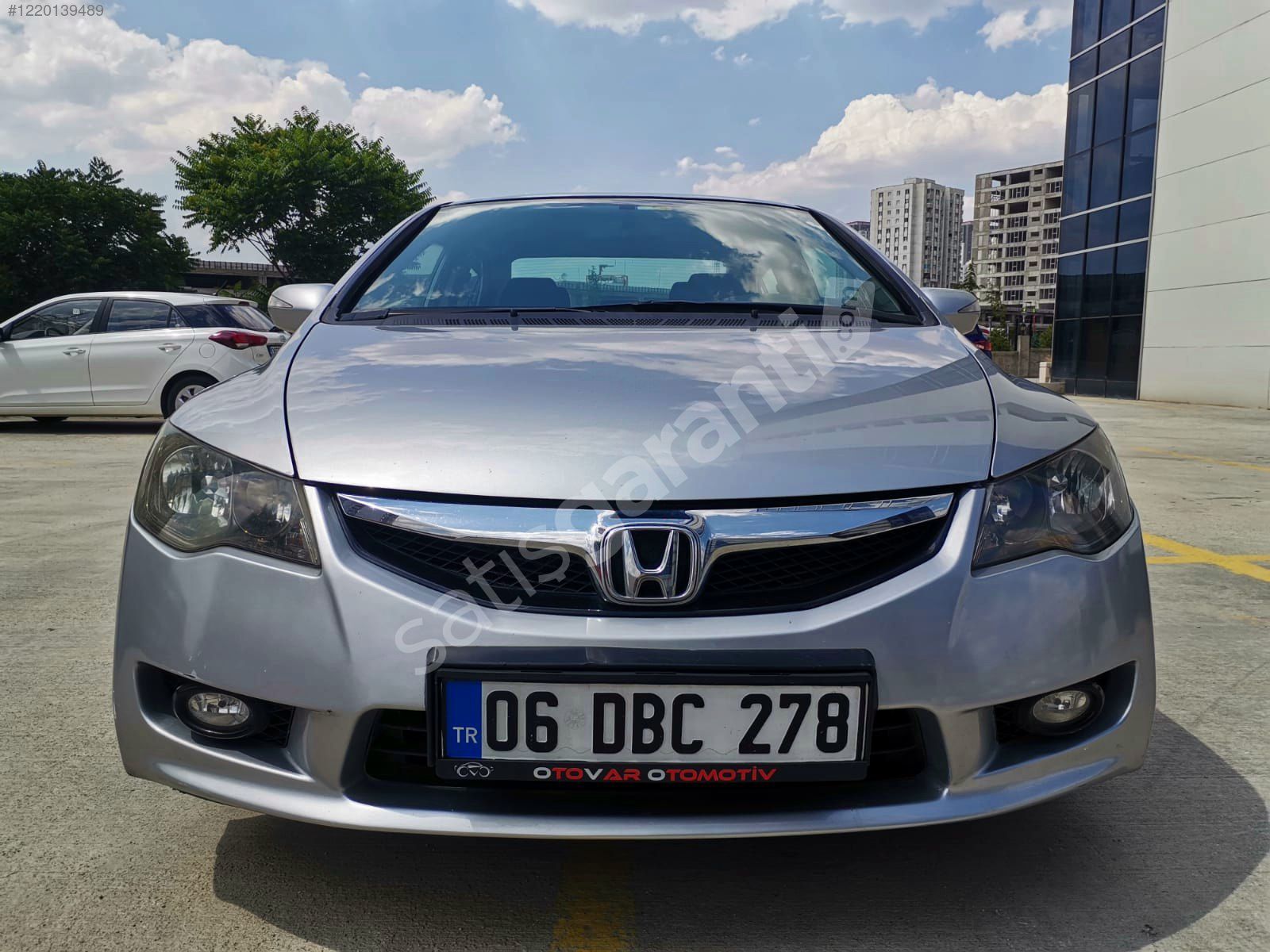 HONDA CİVİC 1.6İ VTEC OTOMATİK