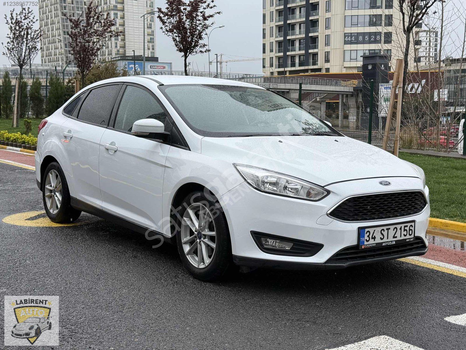 LABİRENT AUTO 2017 FORD FOCUS 1.6TDCİ TRENDX TEMİZ BAKIMLI