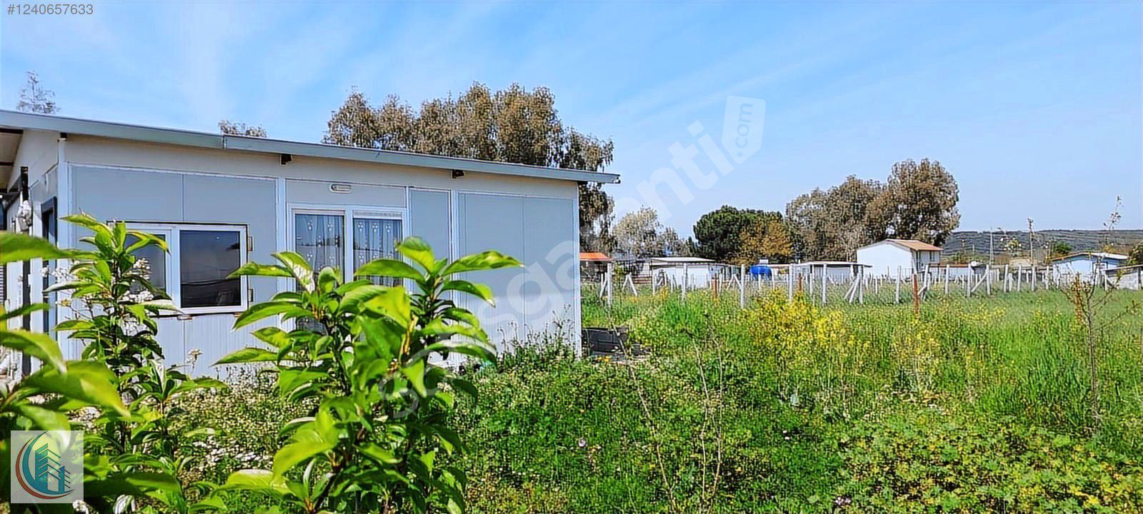 DEĞİRMENDERE DE KÖK HİSSE TAPU SATIŞLI 554 m2 BAHÇE VE 2+1 EV