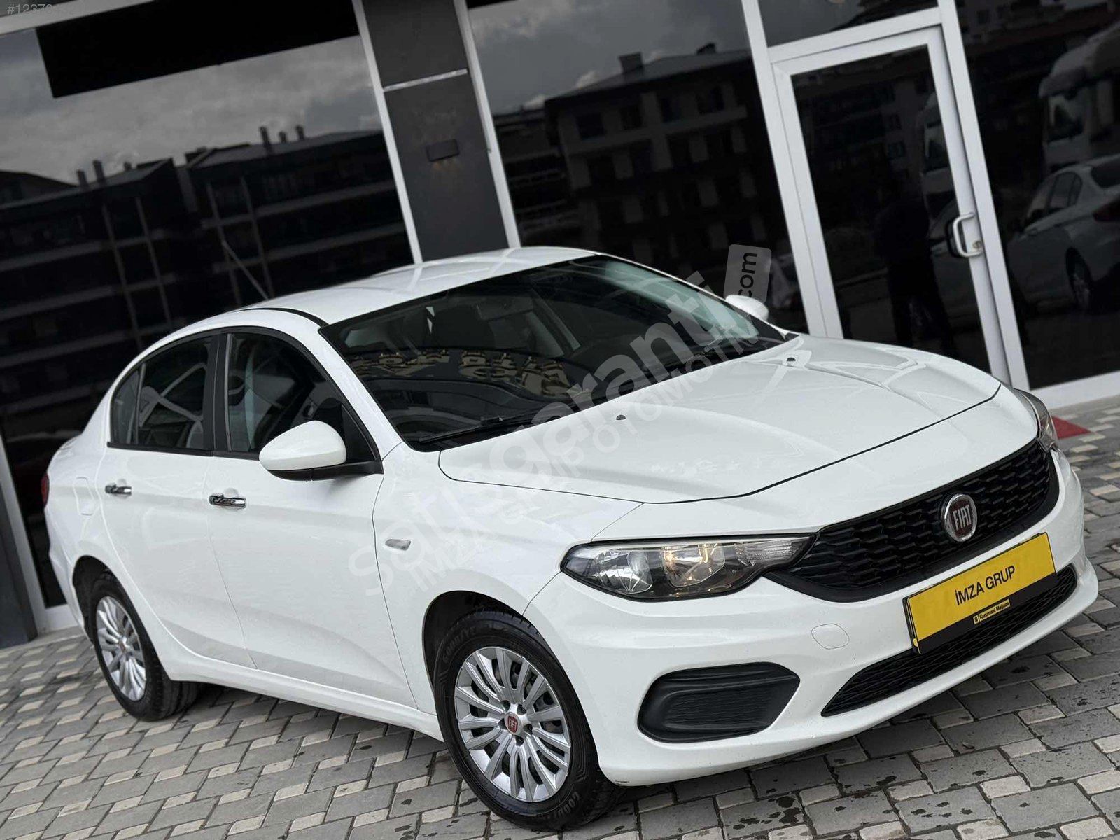 FAVORİLER SON FIRSAT TEMİZ 2020 model OTOMATİK 1.6 Multijet Easy