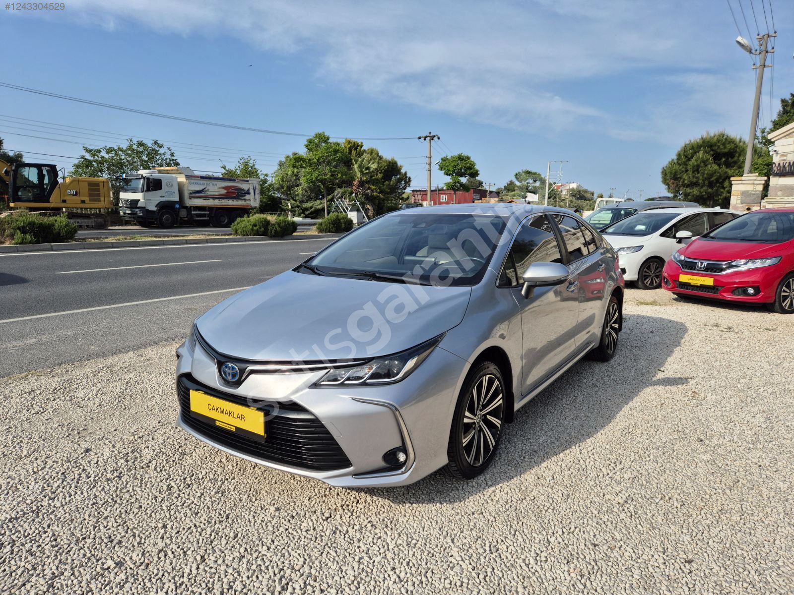 ÇAKMAKLAR'DAN 2022 MODEL TOYOTA COROLLA 1.8 HYBRİD FLAME X PACK