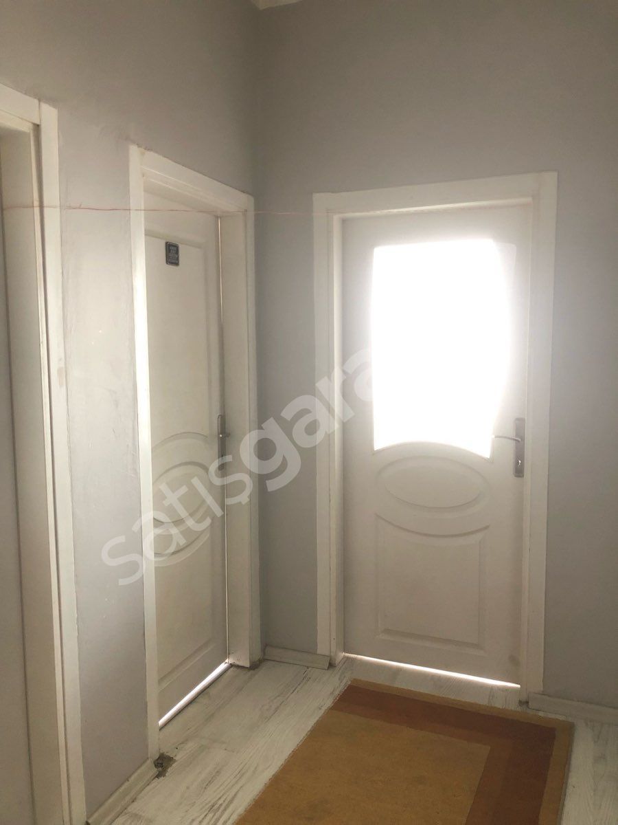 ŞEHRİN MERKEZİNDE SATILIK DAİRE