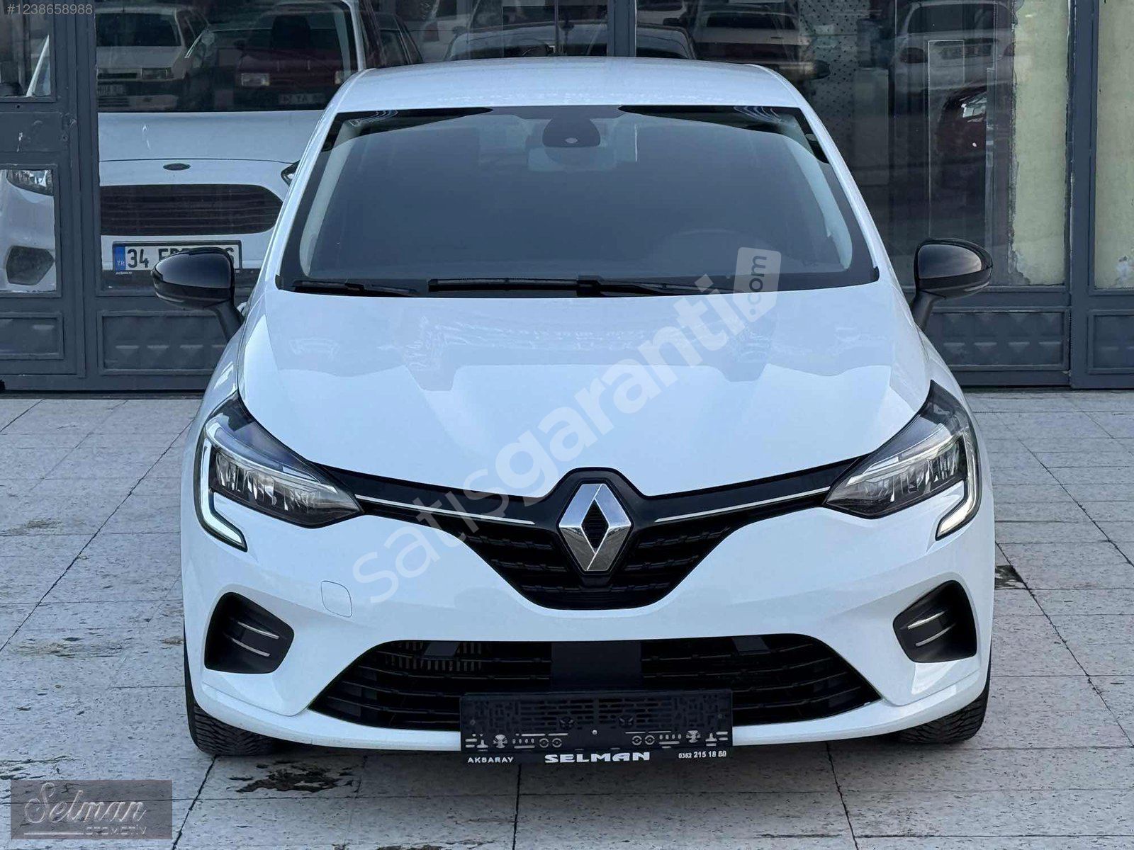 1 LOKAL 2023 3.ay ÇKŞ 1.0 TCE TOUCH ÇELİK JANT YENİ AYNA İLK EL