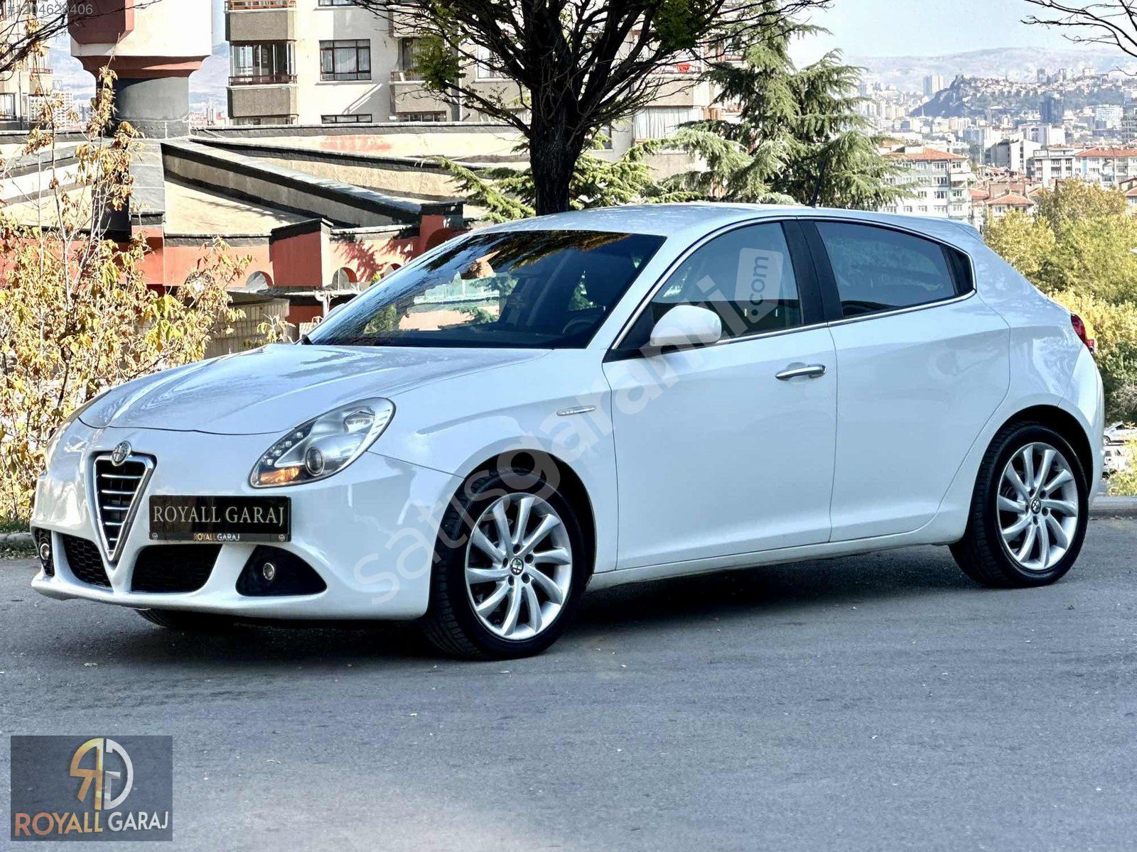 ROYALL'den MASRAFSIZ DEĞIŞENSİZ HASAR KAYITSIZ OTOMATİK ALFA